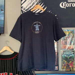 Vintage Vancouver Winter Olympics 2010 T-shirt